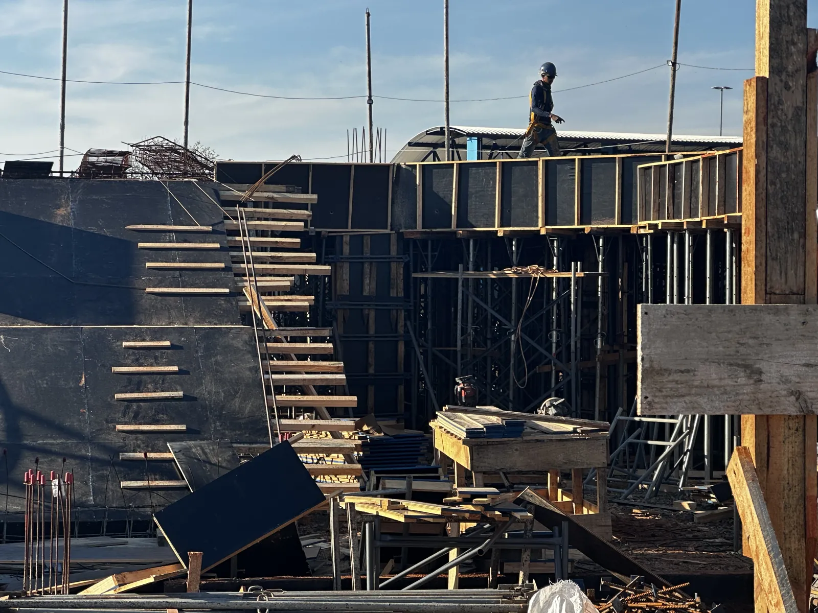 Obra institucional — Curitiba, PR