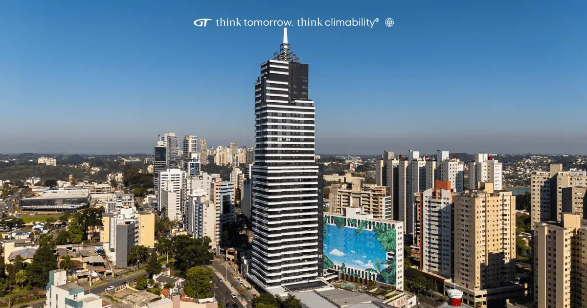 Residencial vertical — Curitiba, PR